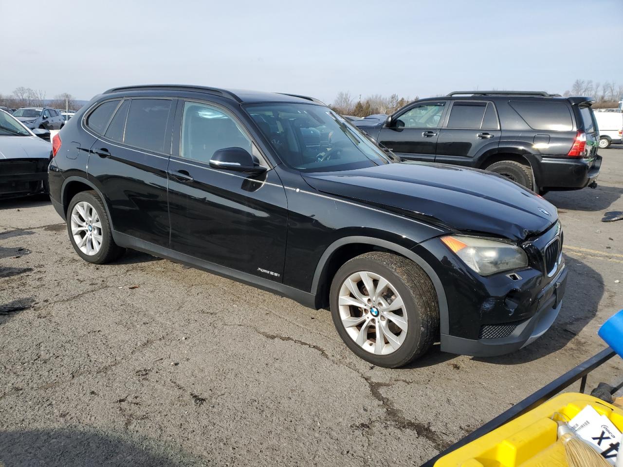 VIN WBAVL1C50DVR84735 2013 BMW X1 no.4