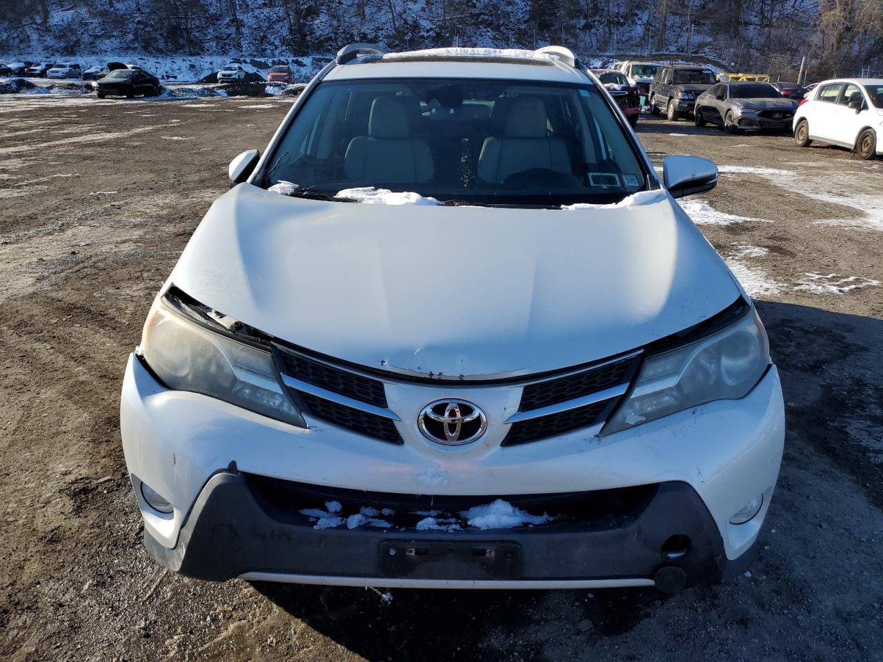 2014 Toyota RAV 4 - Image 5