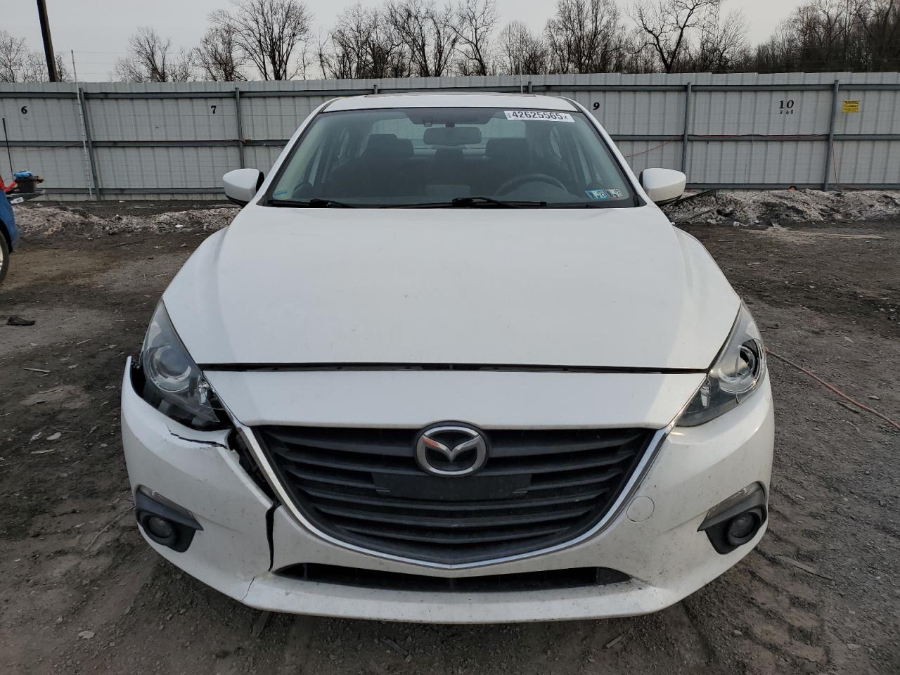 2016 Mazda 3 - Image 5