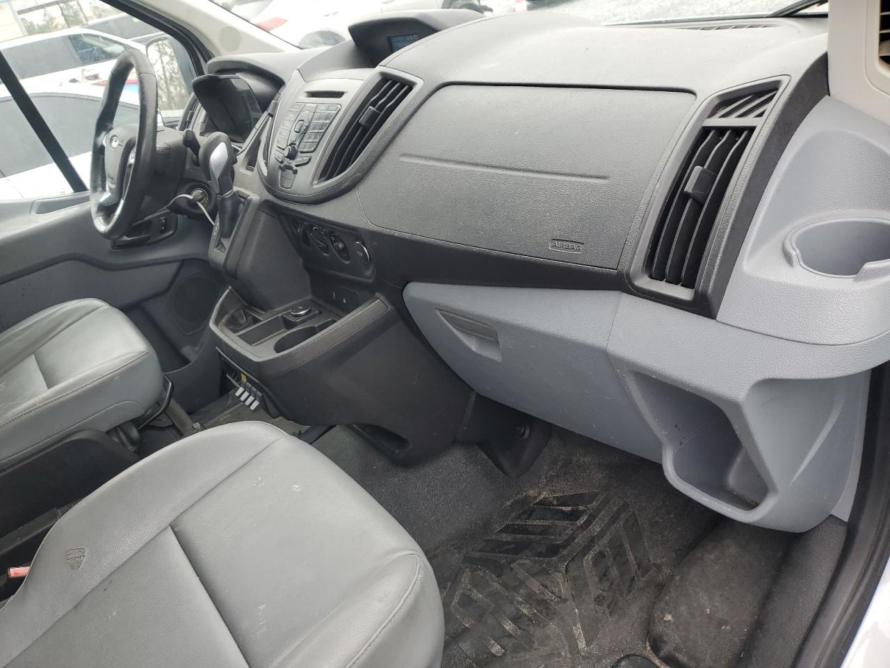 2016 Ford Transit - Image 8