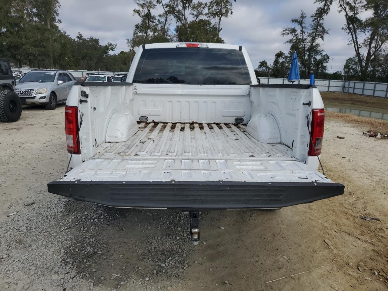 2017 Ford F-150 - Image 6