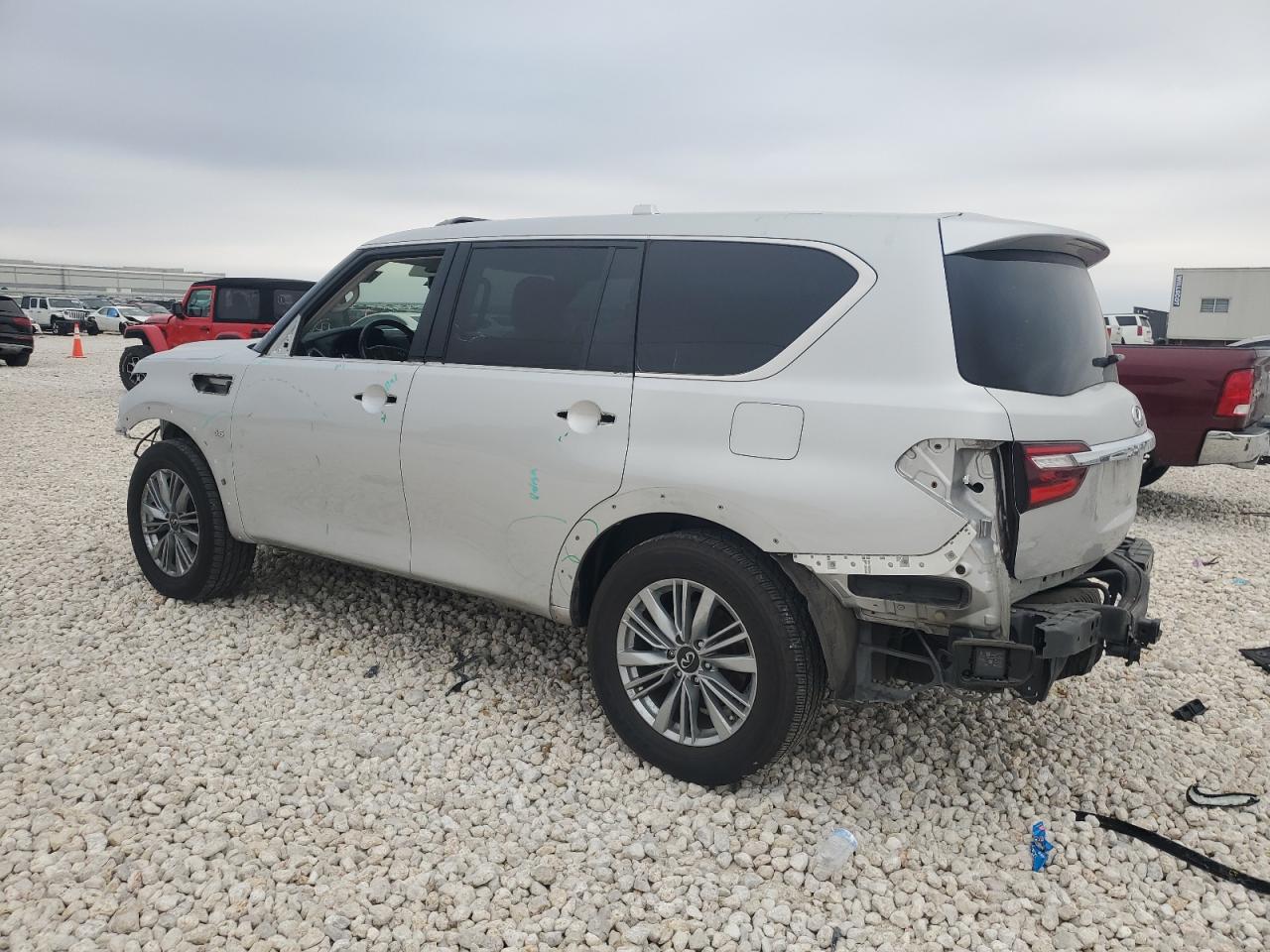 2020 Infiniti QX80 - Image 2