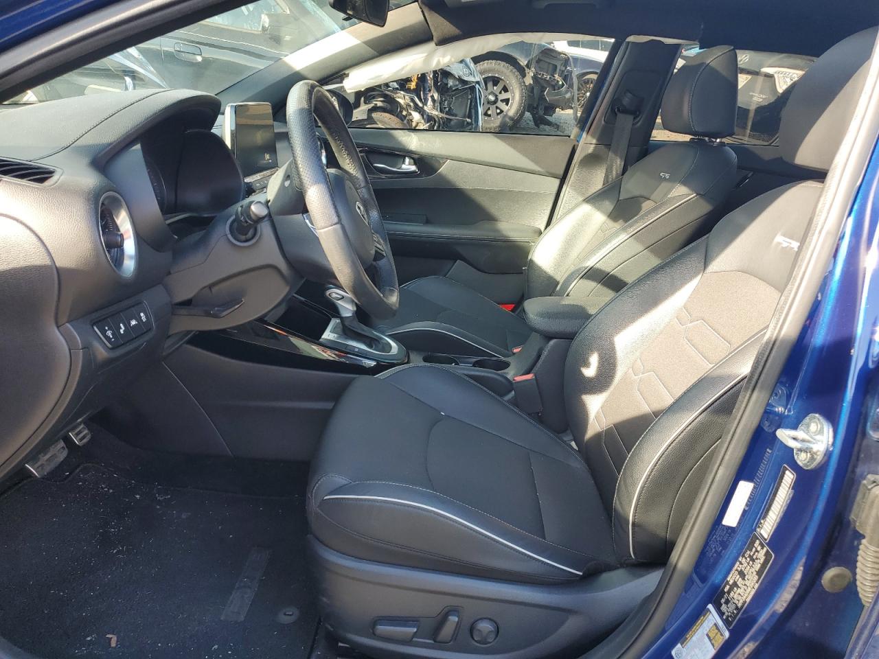 2021 Kia Forte - Image 7