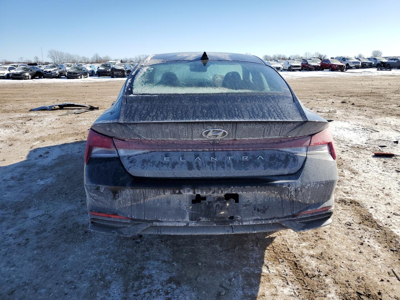 2022 Hyundai Elantra - Image 6
