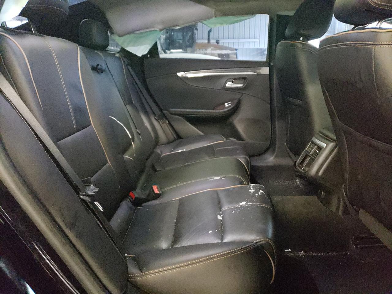 2015 Chevrolet Impala - Image 10