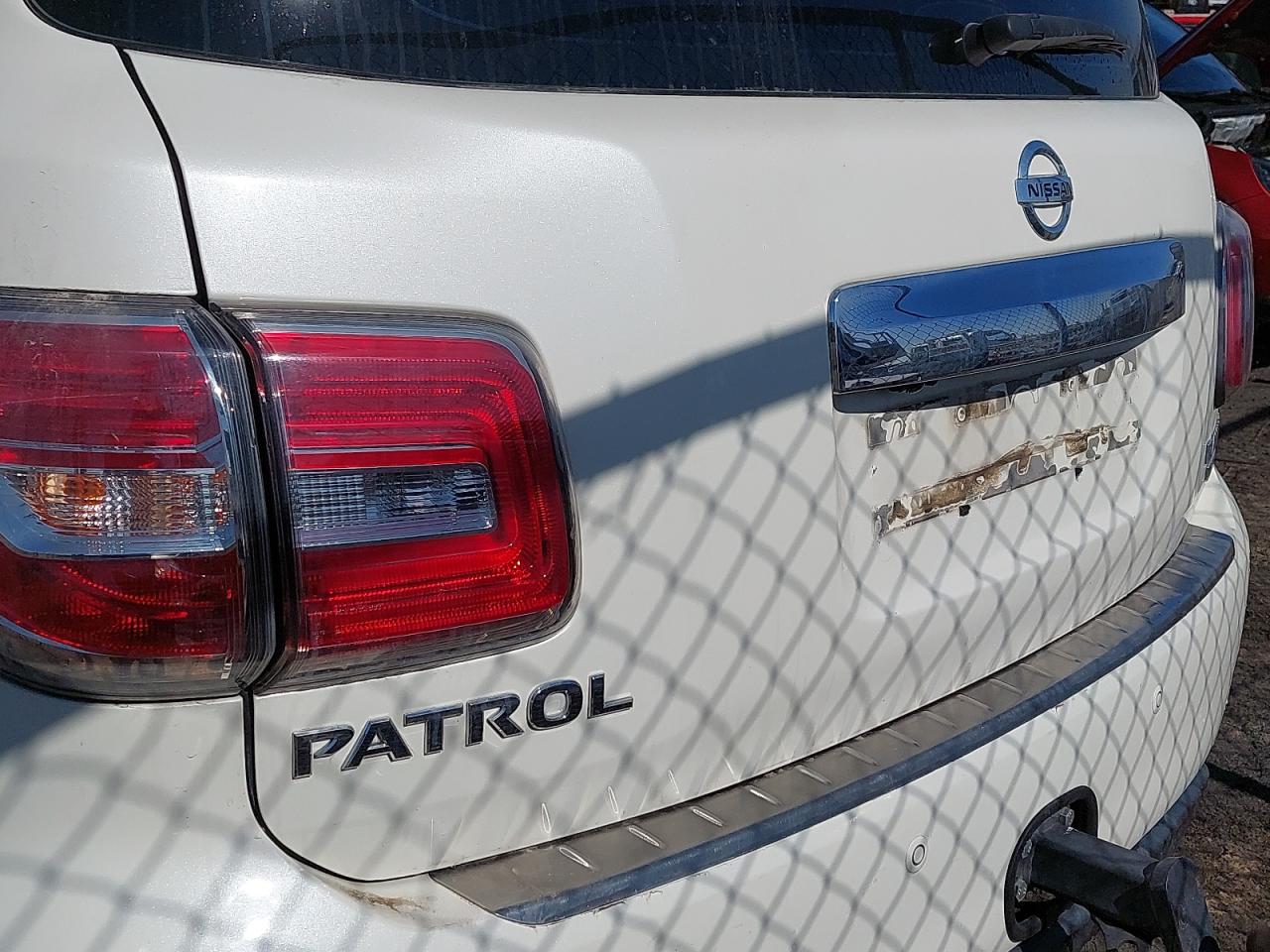 JN8AY2NY6H9303660 - 2017 Nissan Patrol Super S - #87572485