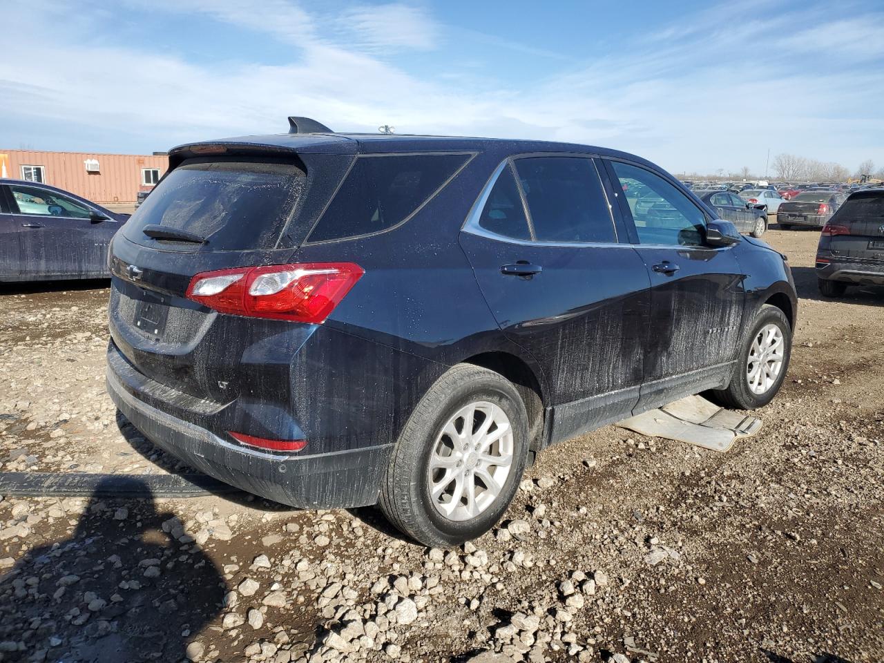 2020 Chevrolet Equinox - Image 3