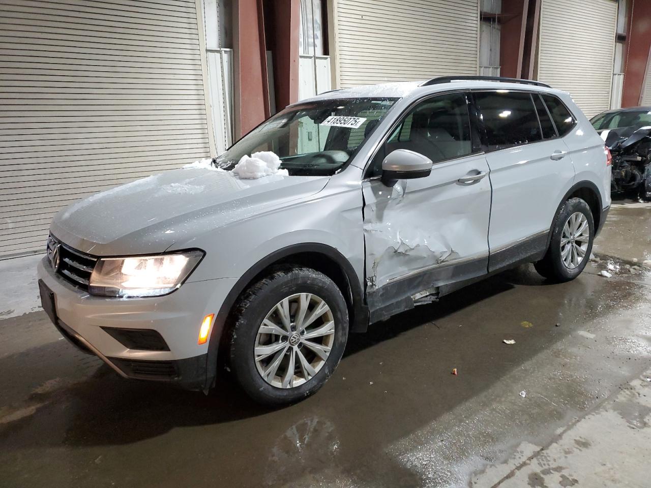 2018 Volkswagen Tiguan - Image 1
