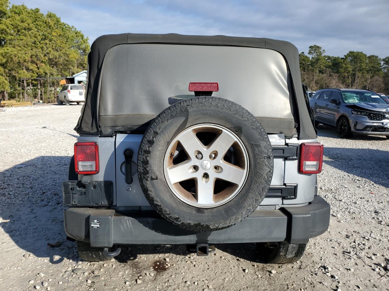 2014 Jeep Wrangler - Image 6