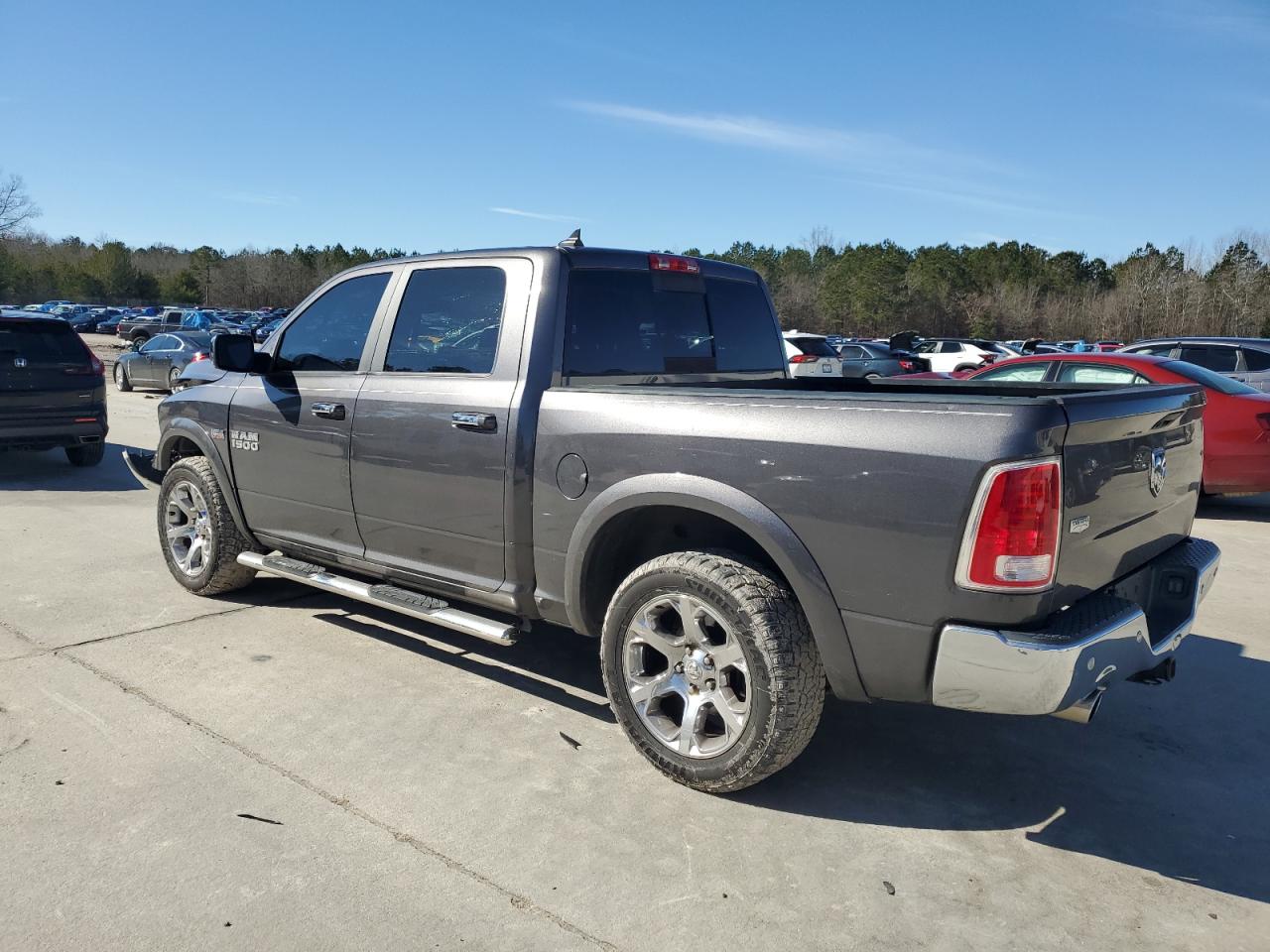 2018 RAM 1500 - Image 2