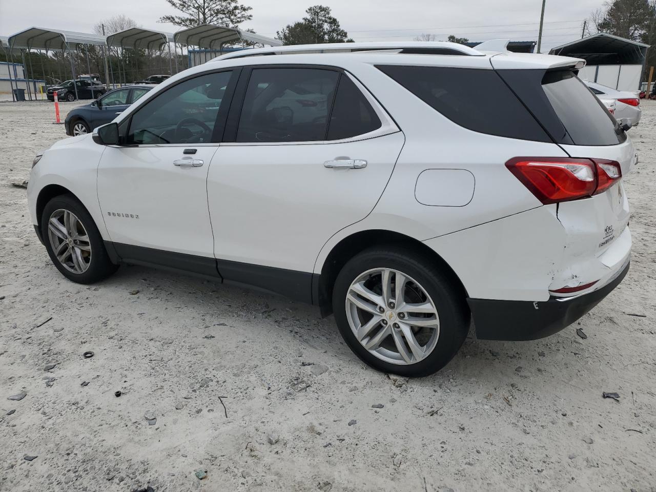 2018 Chevrolet Equinox - Image 2