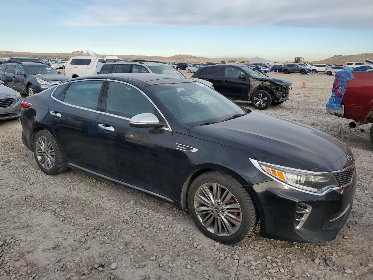 VIN 5XXGV4L23GG087812 2016 KIA OPTIMA no.4