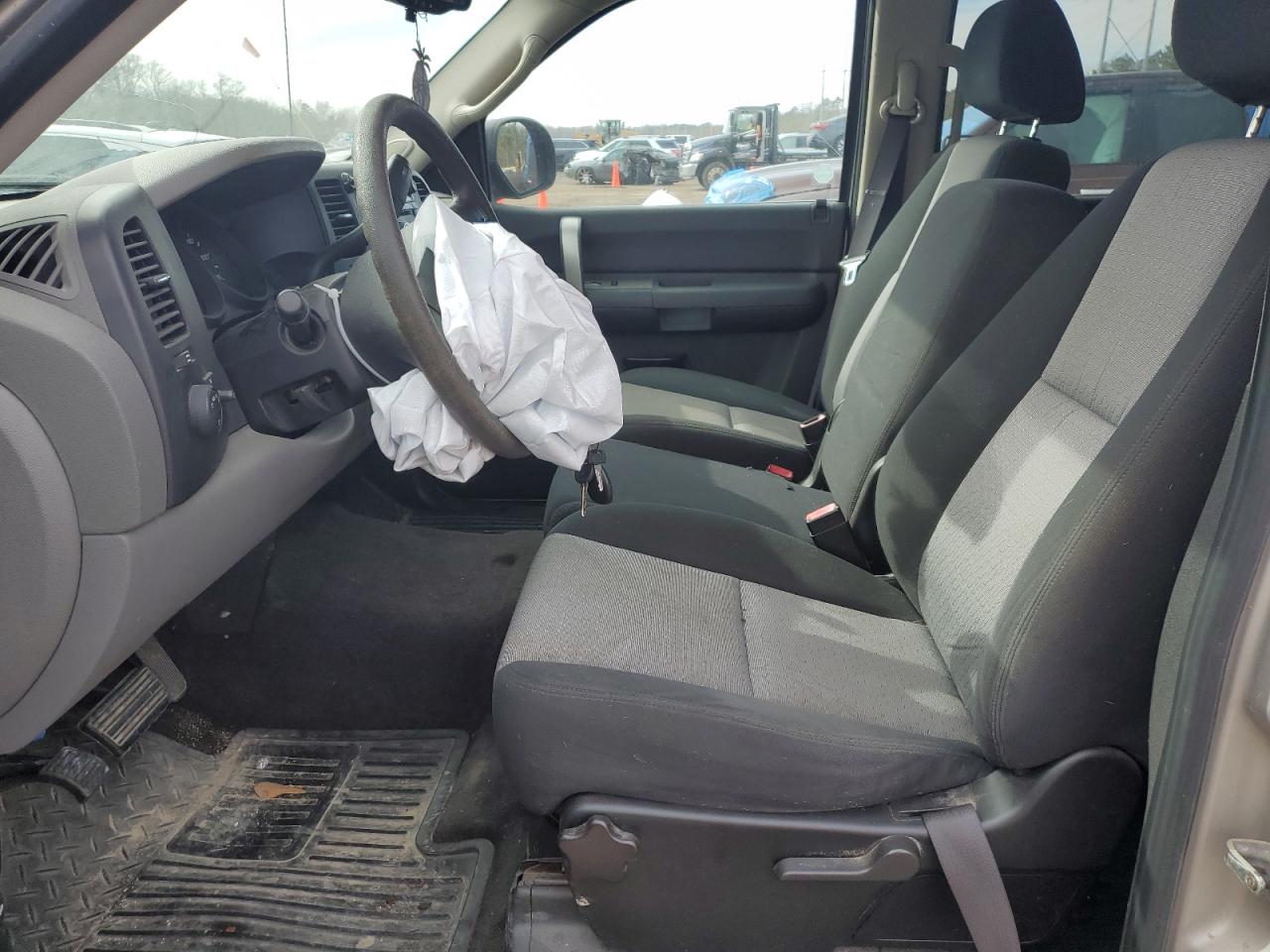 2008 GMC Sierra - Image 7