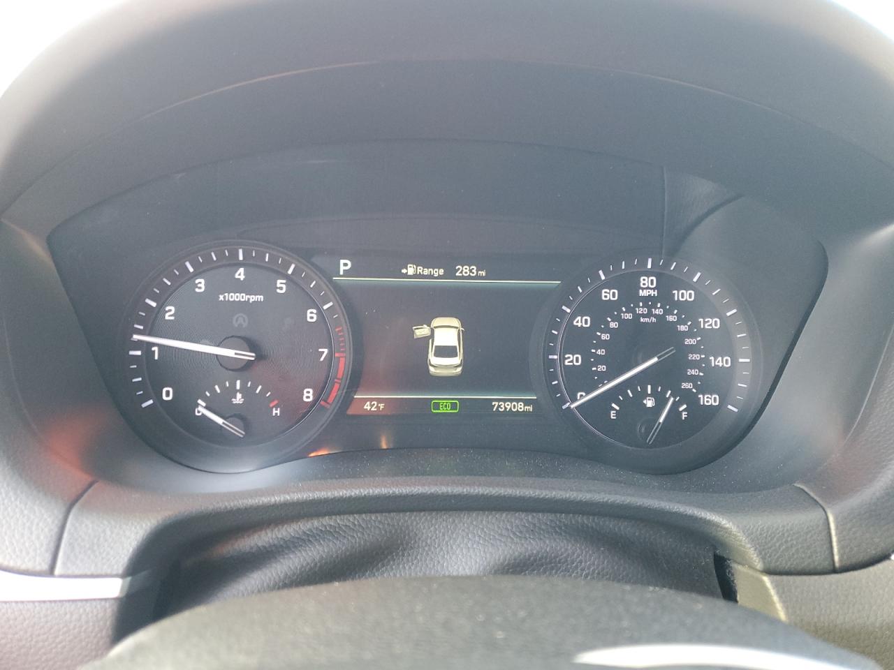 2018 Genesis G80 - Image 9