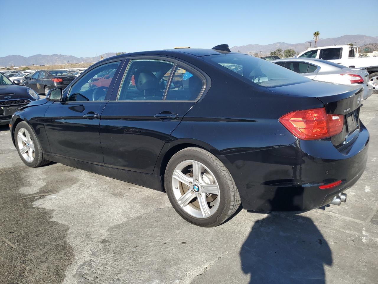 VIN WBA3B5G59FNS13348 2015 BMW 3 SERIES no.2