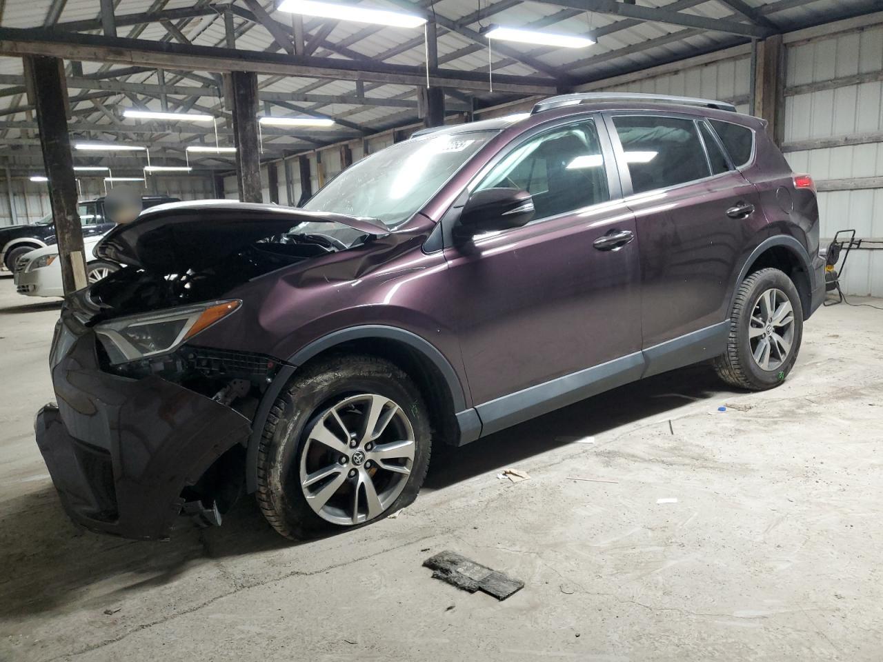 2018 Toyota RAV 4 - Image 1