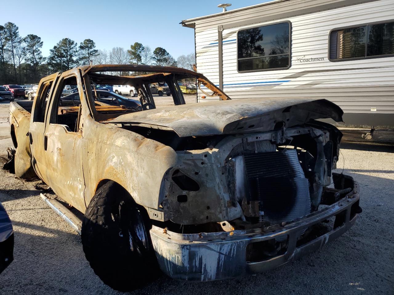 2005 Ford F350 Super Duty for Sale in Harleyville, SC - Burn