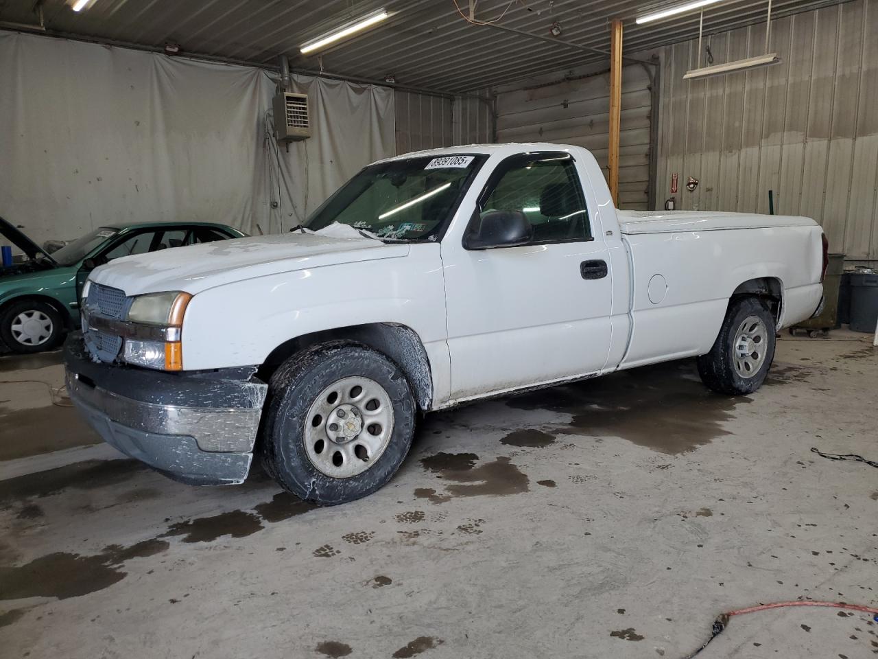 2005 Chevrolet Silverado - Image 1