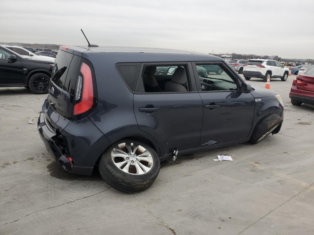 2016 Kia Soul - Image 3
