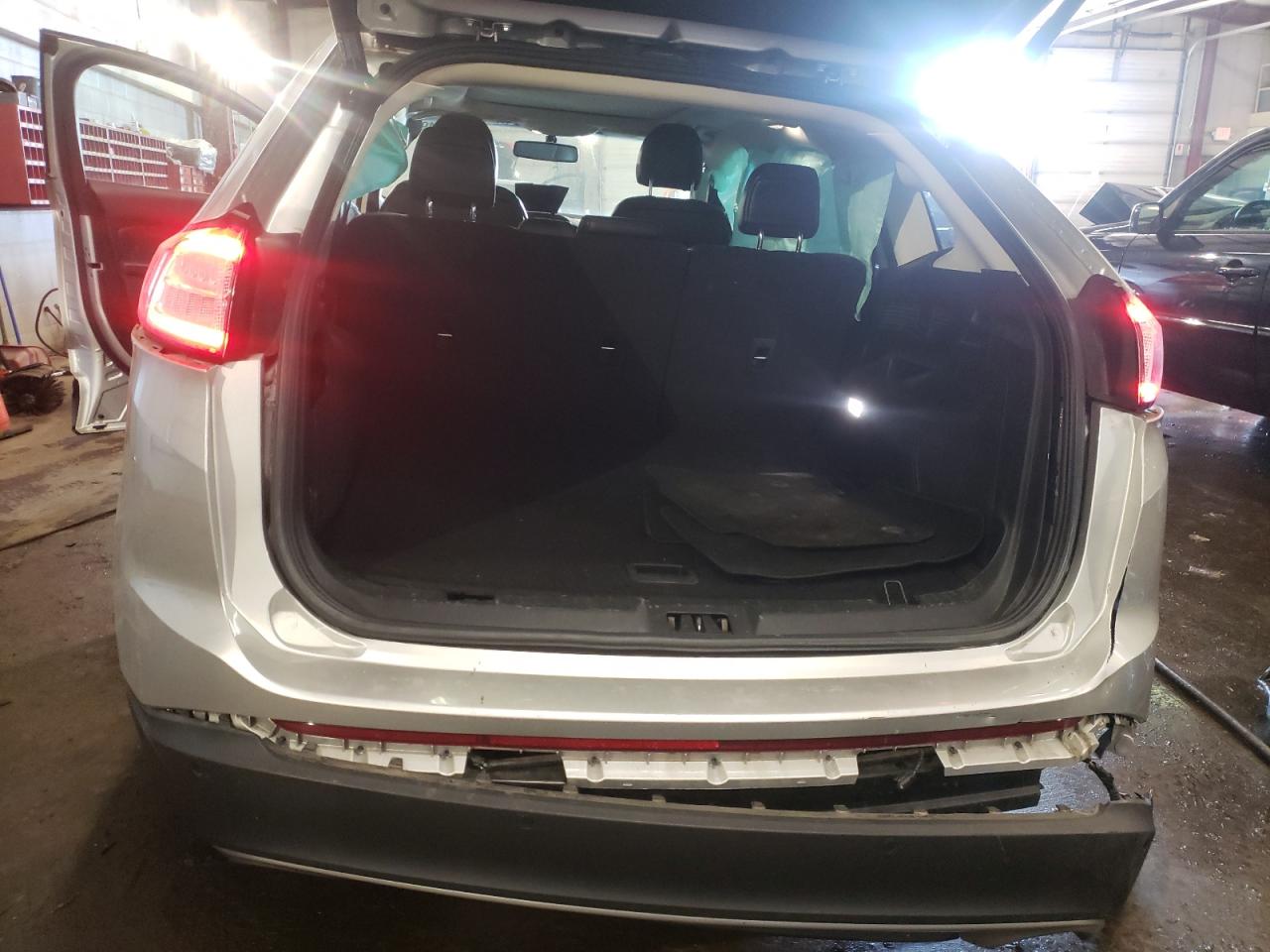 2018 Ford Edge - Image 6