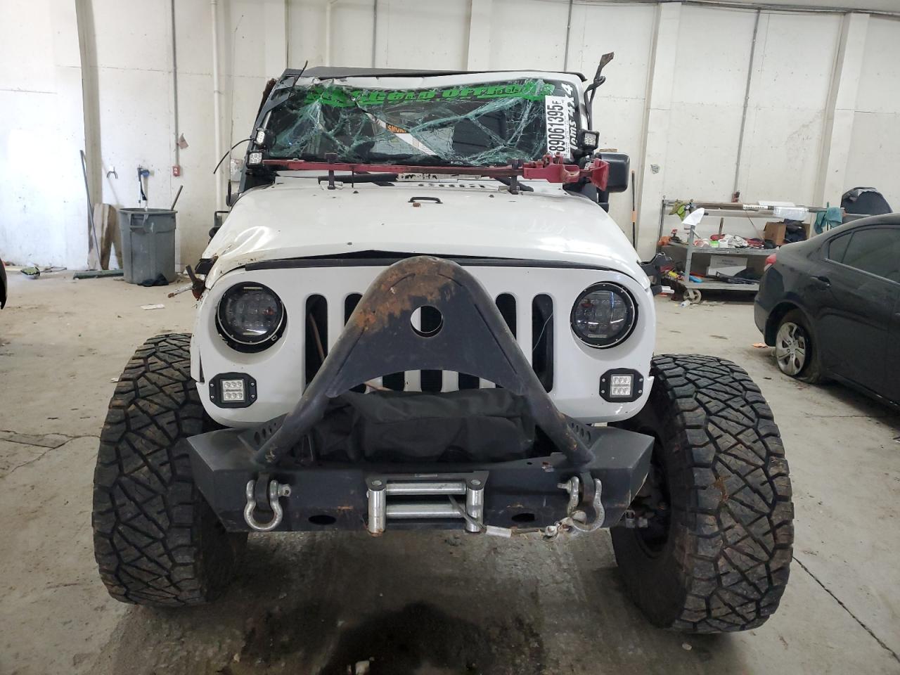 2015 Jeep Wrangler - Image 5