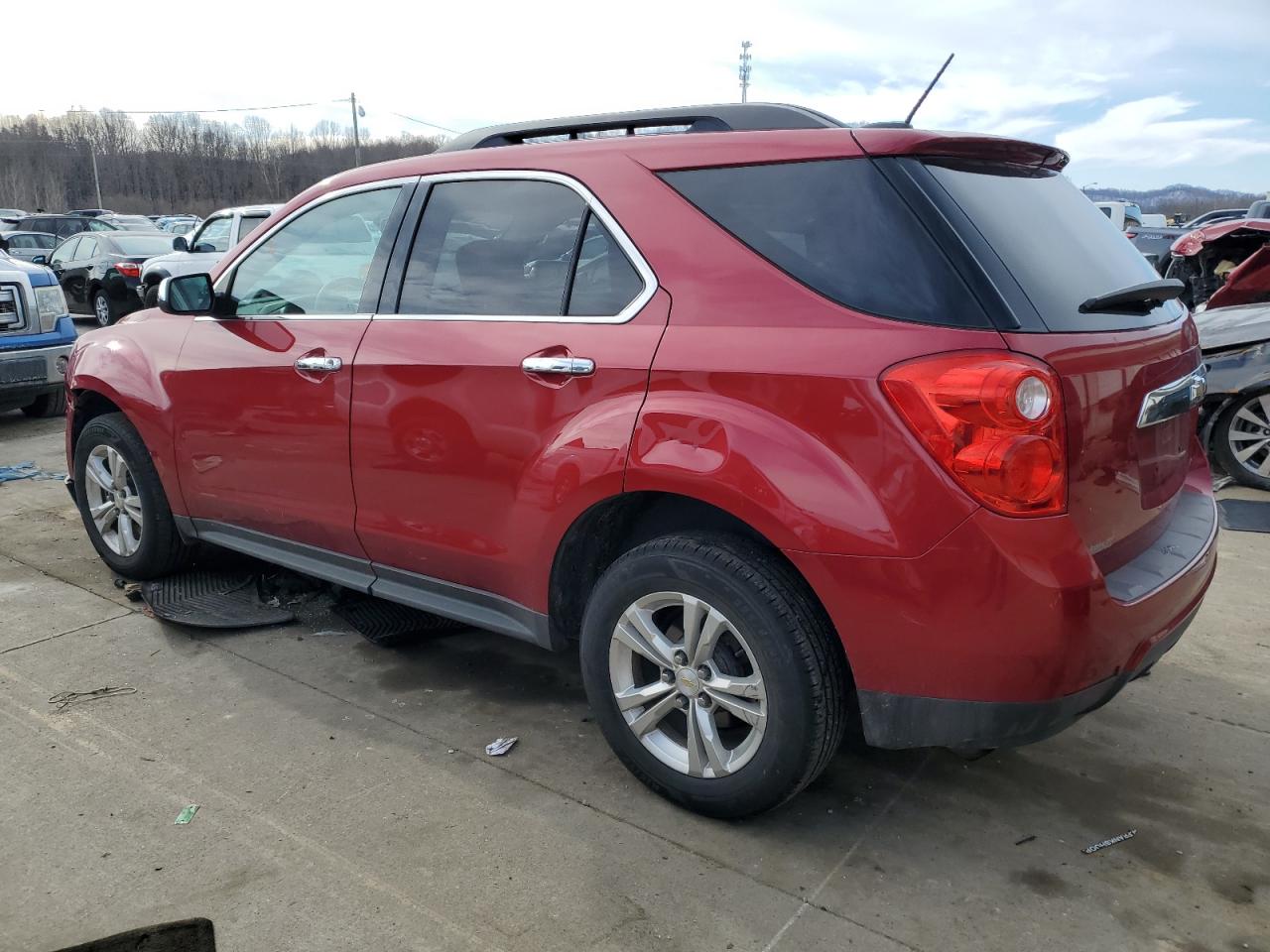 2015 Chevrolet Equinox - Image 2