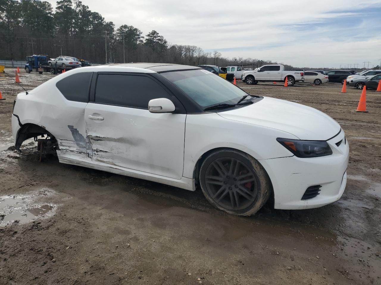 2012 Toyota tC - Image 4