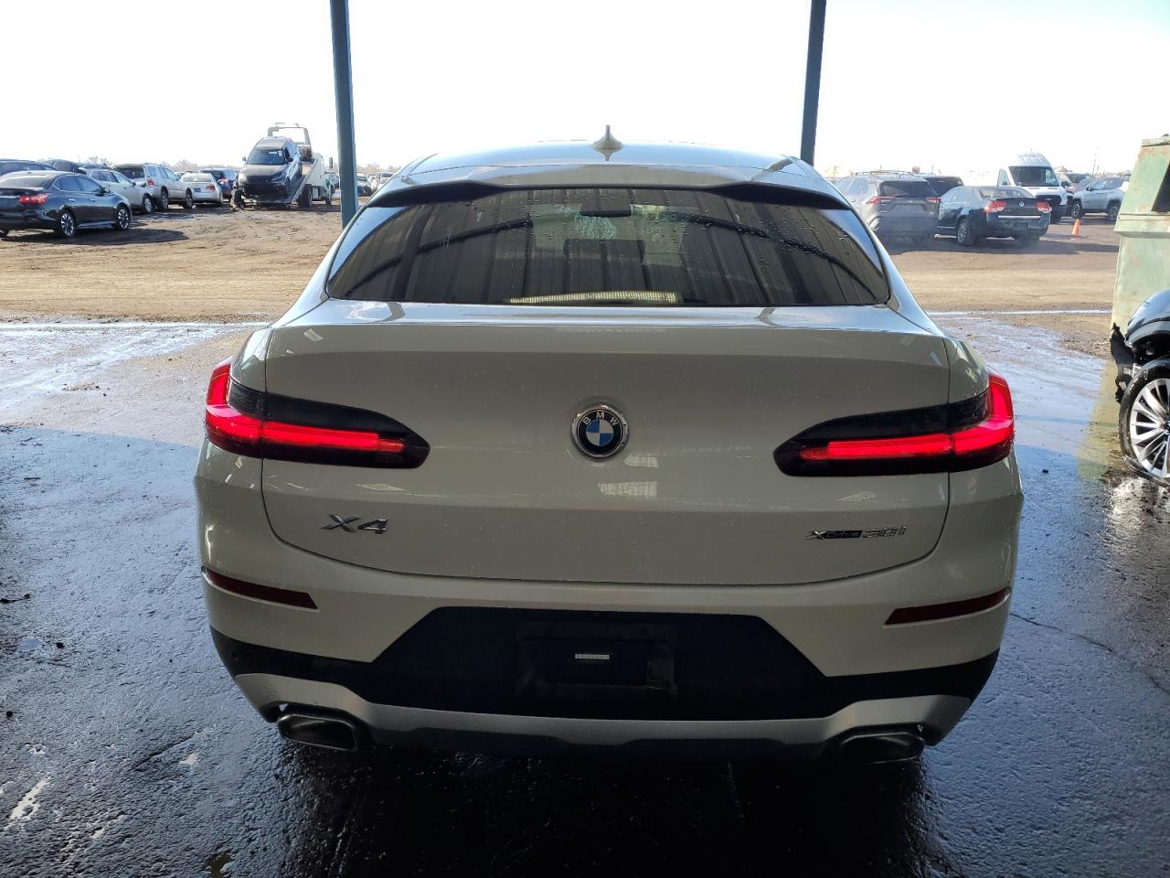 2023 BMW X4 - Image 6