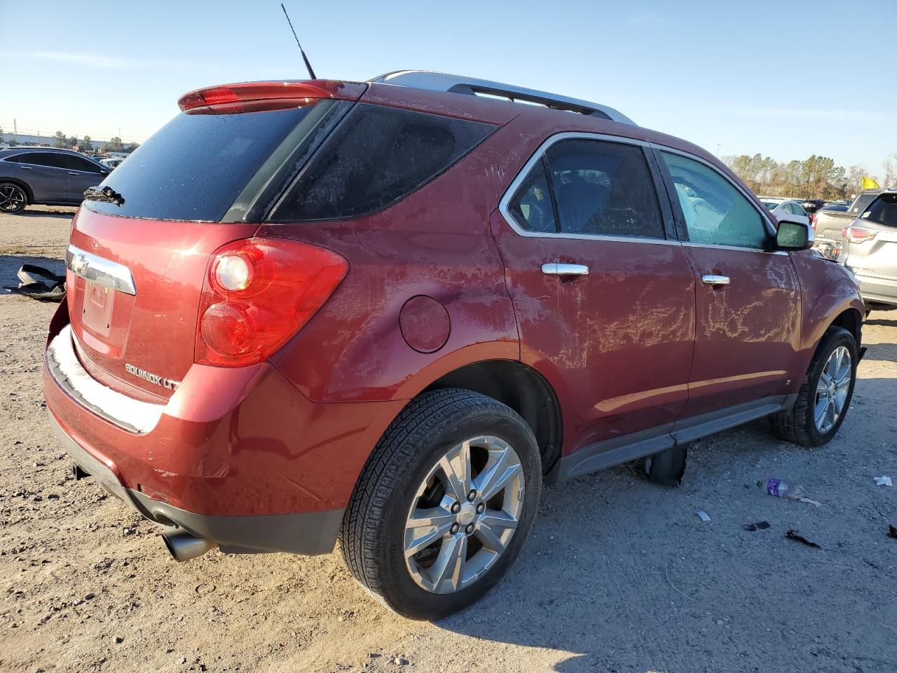 2010 Chevrolet Equinox - Image 3