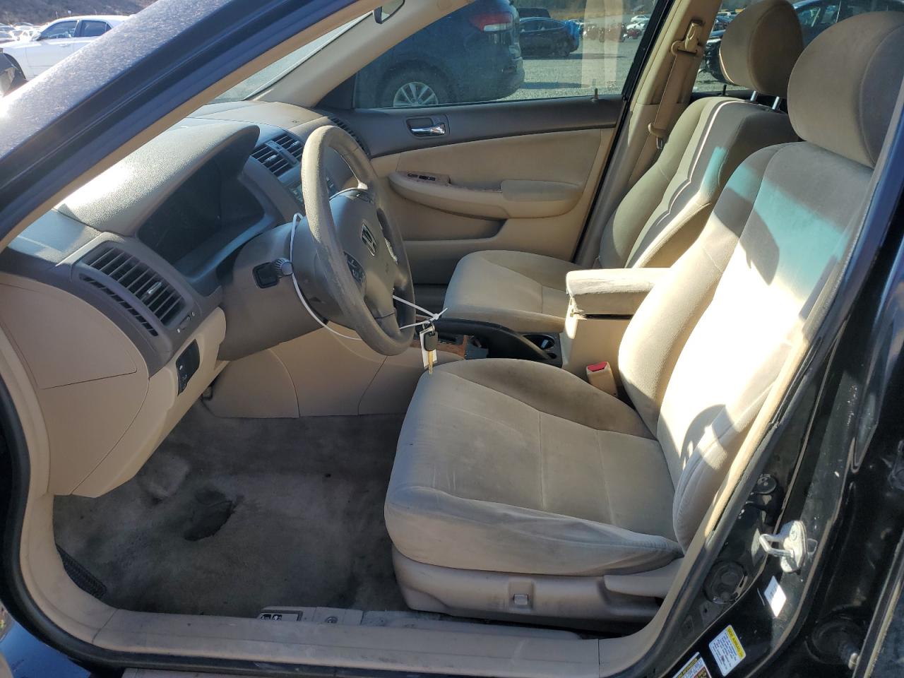 2005 Honda Accord - Image 7