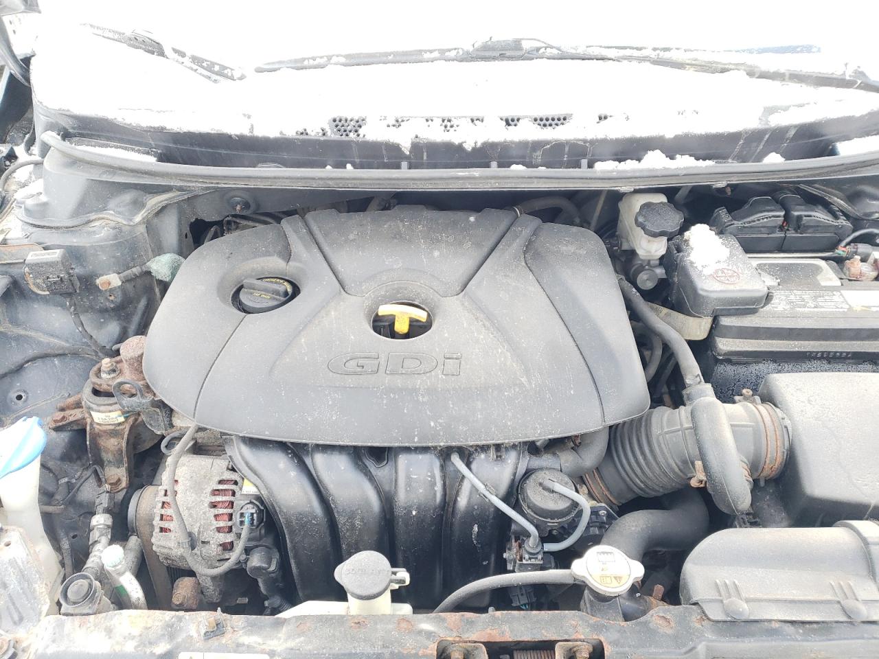 2015 Hyundai Elantra - Image 11