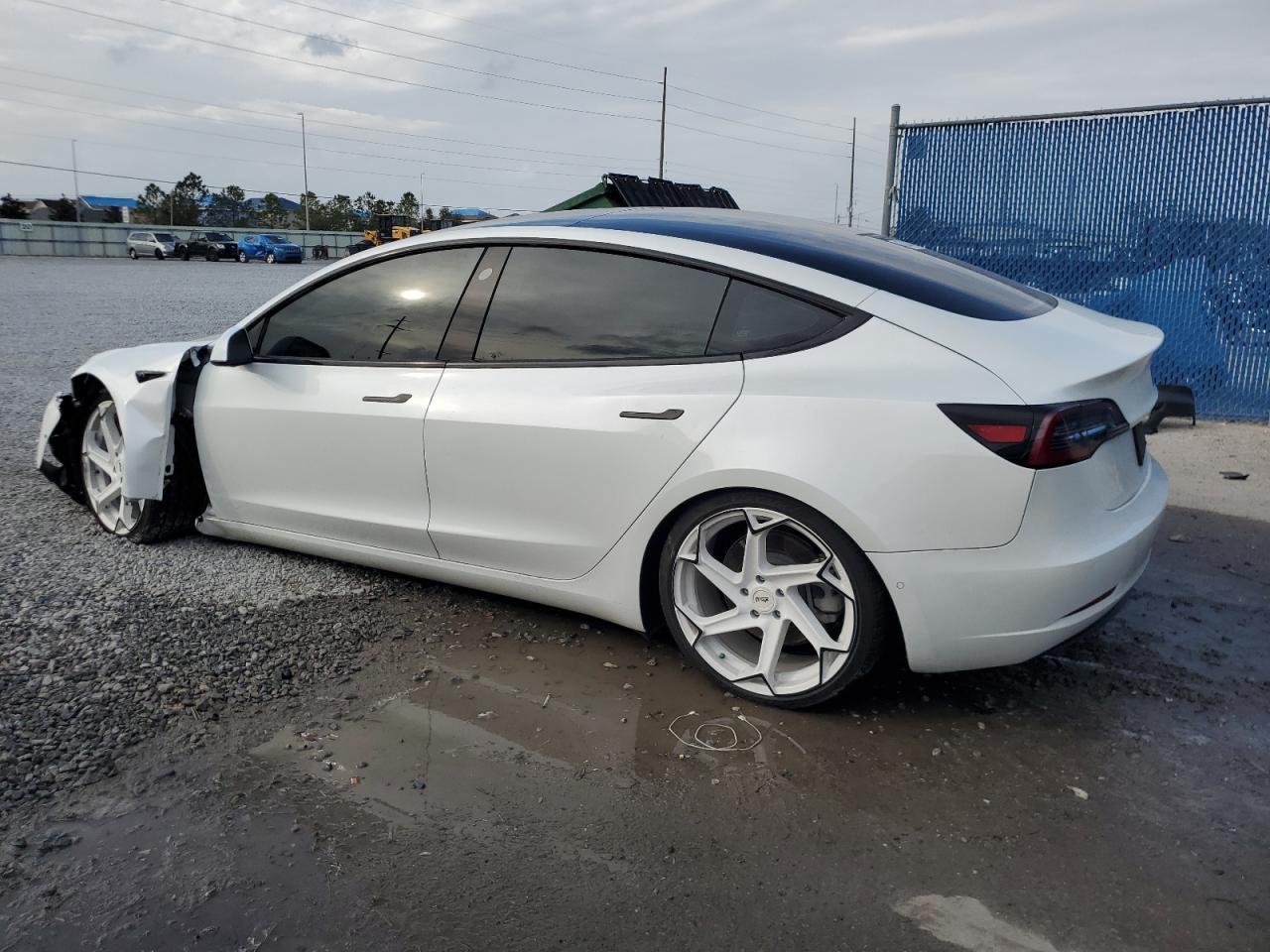 VIN 5YJ3E1EA1KF482519 2019 TESLA MODEL 3 no.2