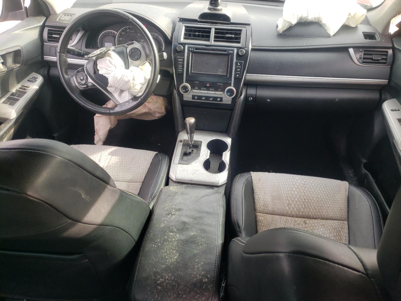 2012 Toyota Camry - Image 8