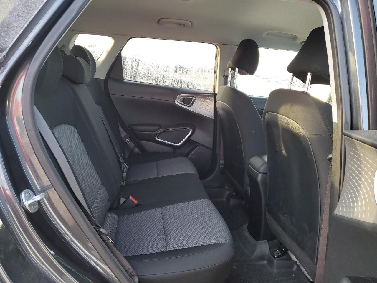 2022 Kia Soul - Image 11