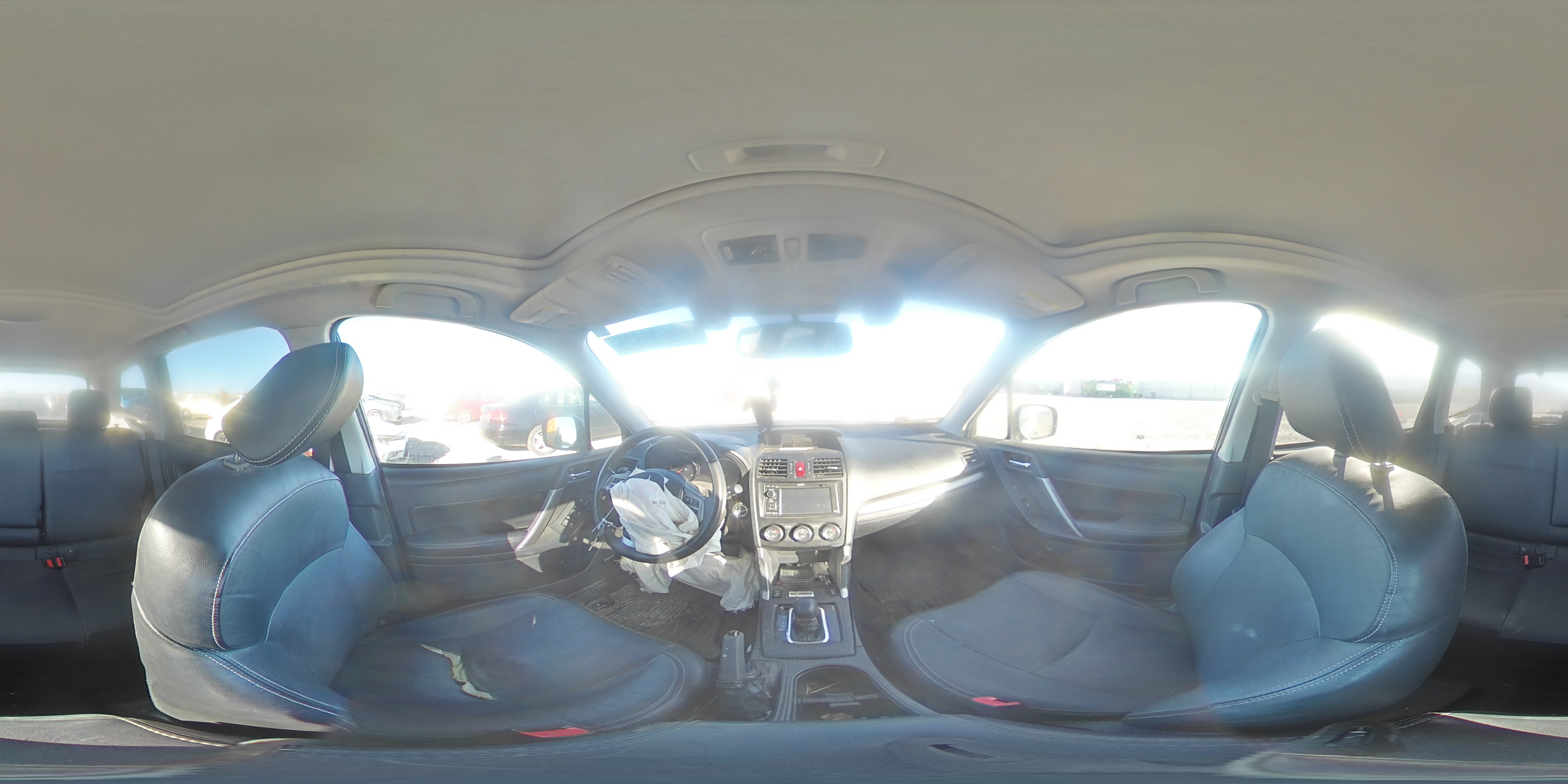 2015 Subaru Forester - Image 13