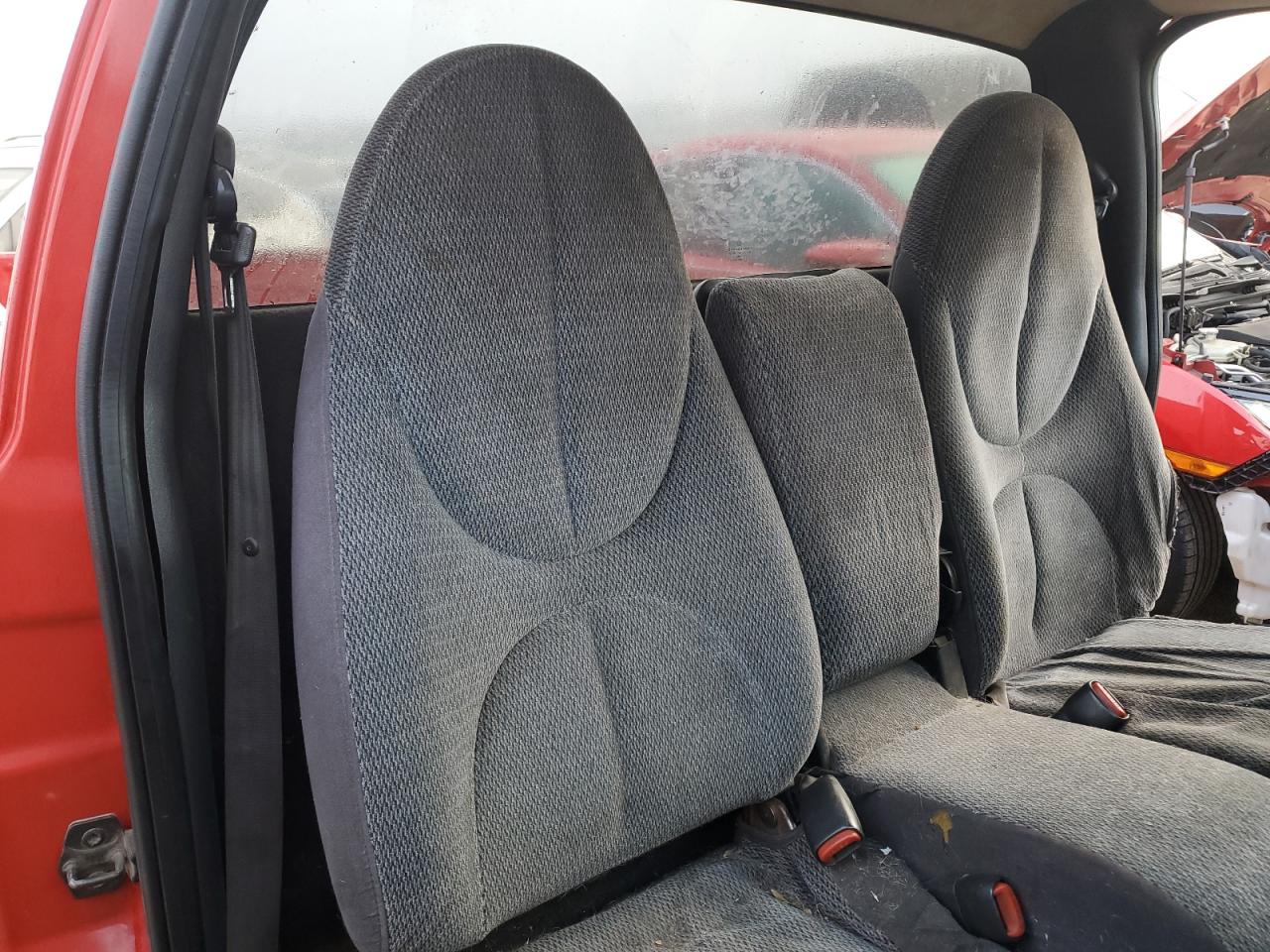 1998 Dodge Dakota - Image 11