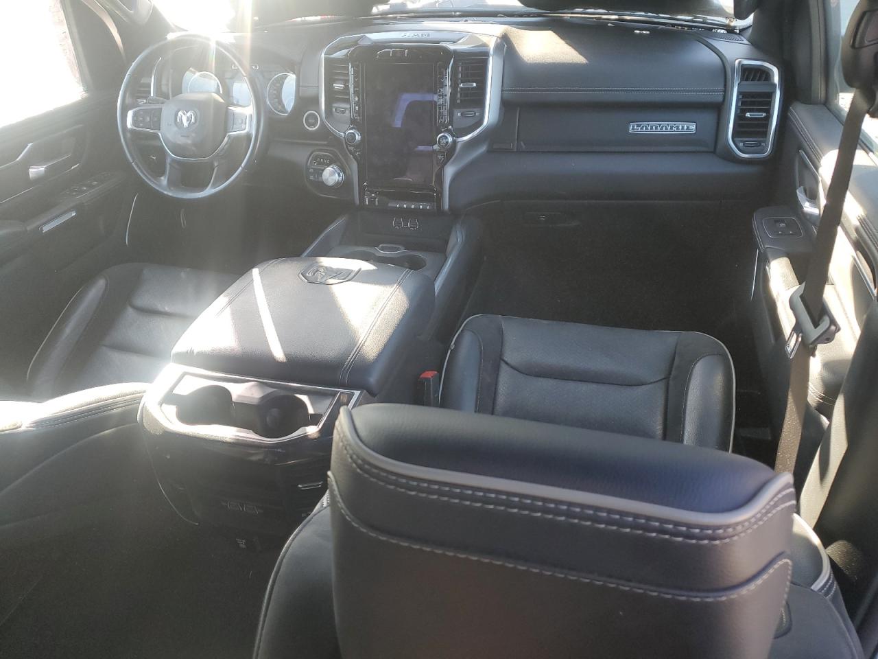 2021 RAM 1500 - Image 8
