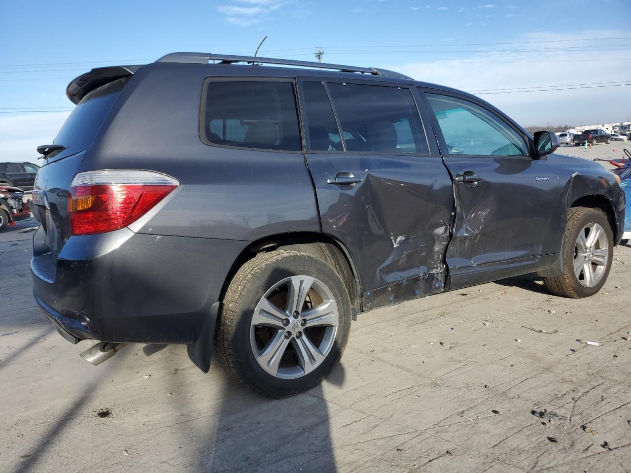 2010 Toyota Highlander - Image 3