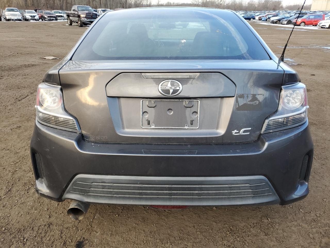 2015 Toyota tC - Image 6