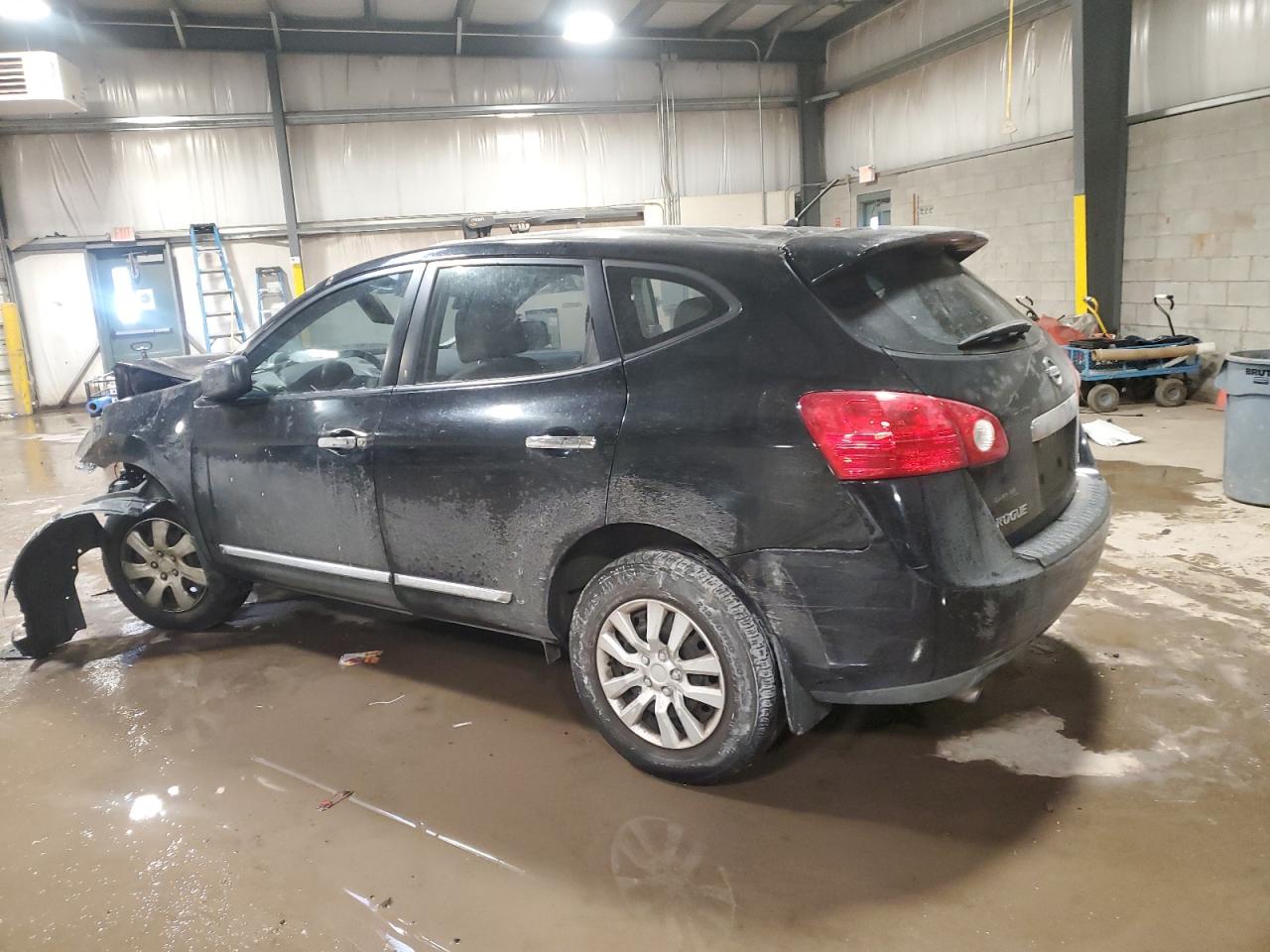 2012 Nissan Rogue - Image 2