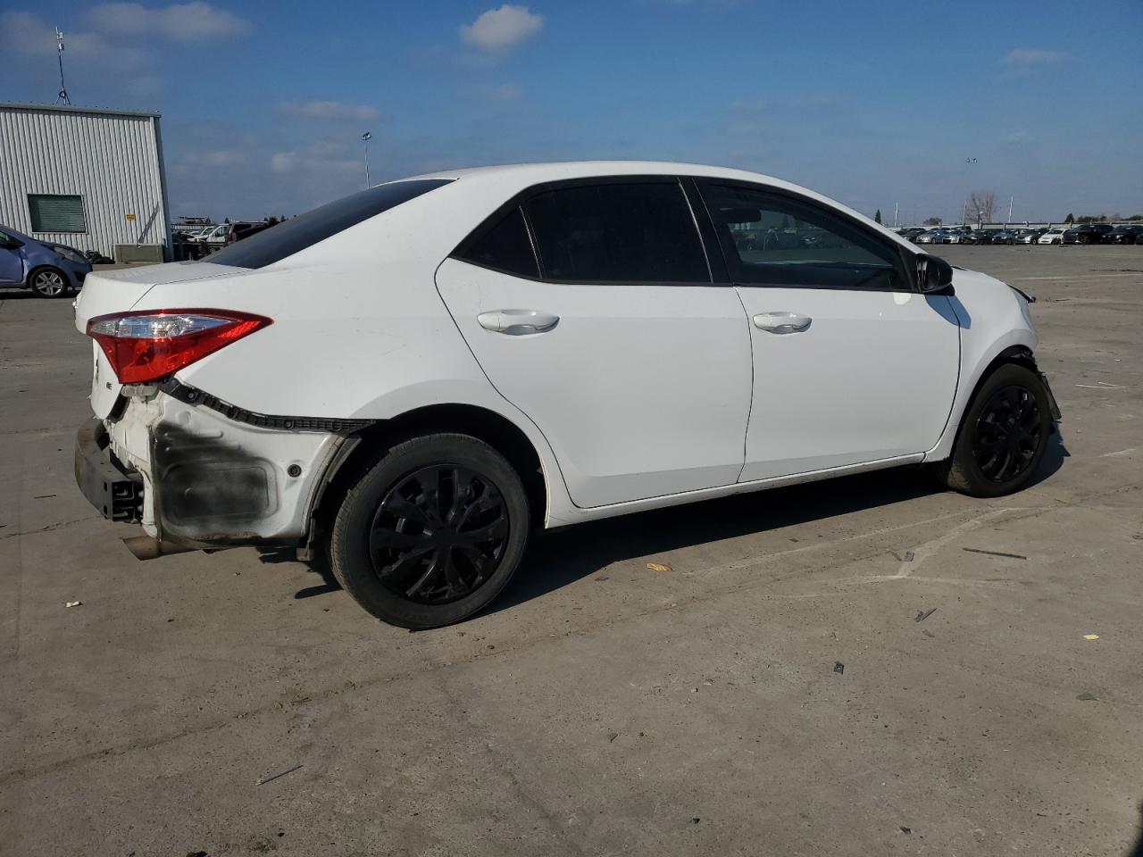 2015 Toyota Corolla - Image 3