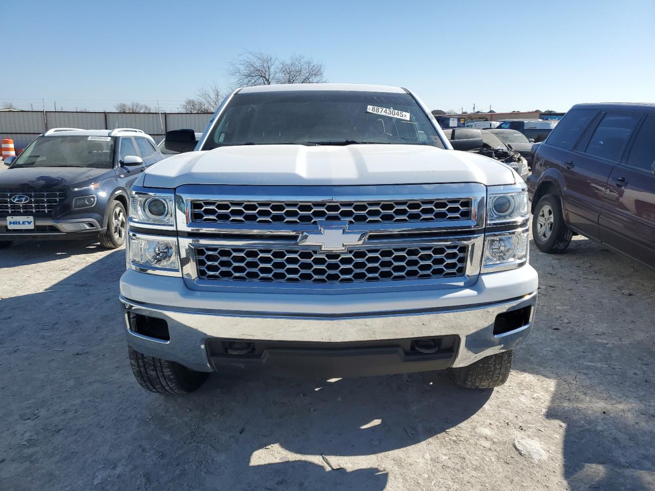 2014 Chevrolet Silverado - Image 5