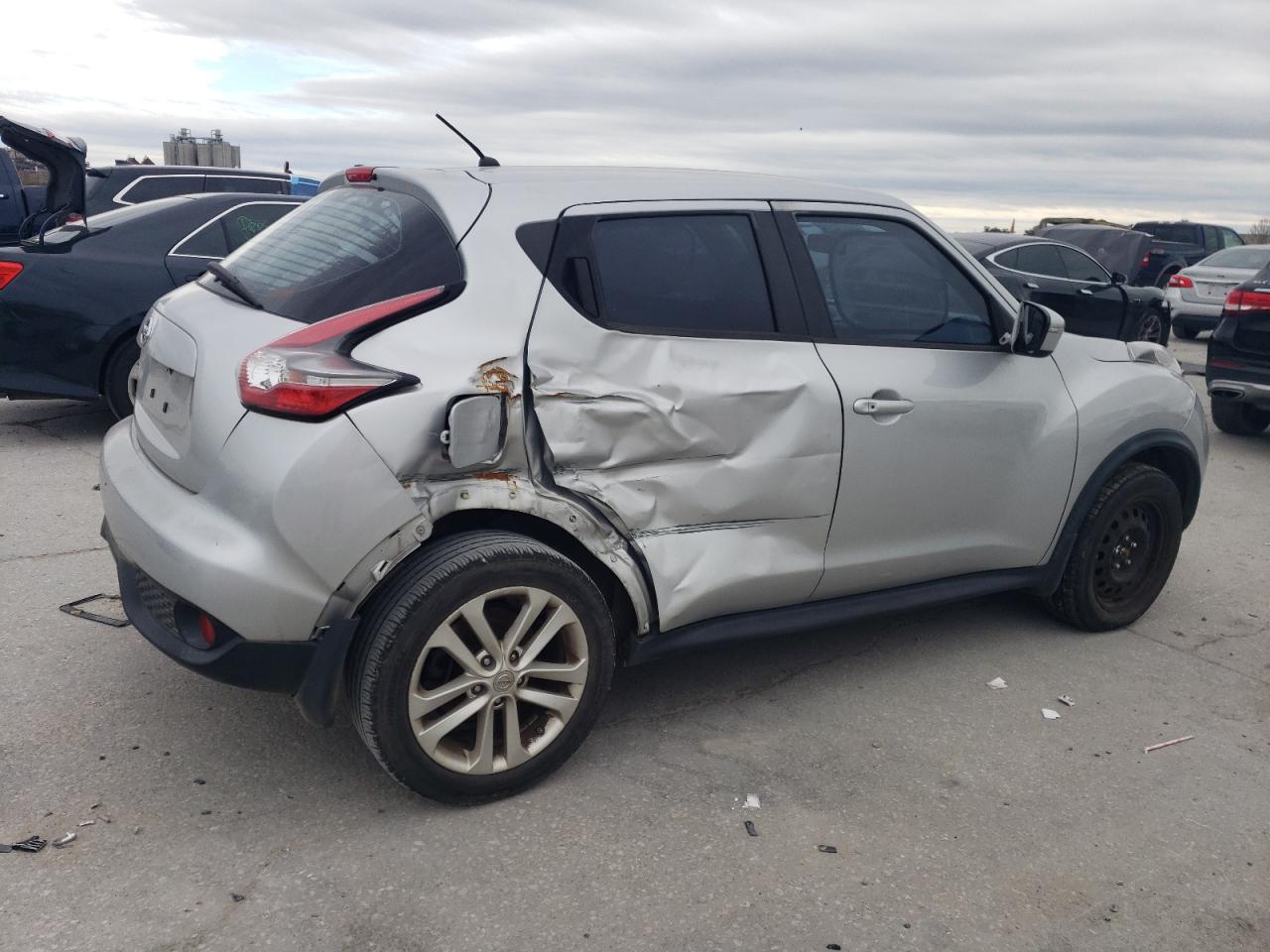 2015 Nissan Juke - Image 3