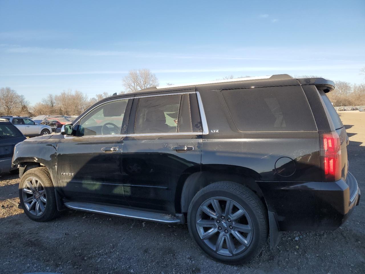2015 Chevrolet Tahoe - Image 2