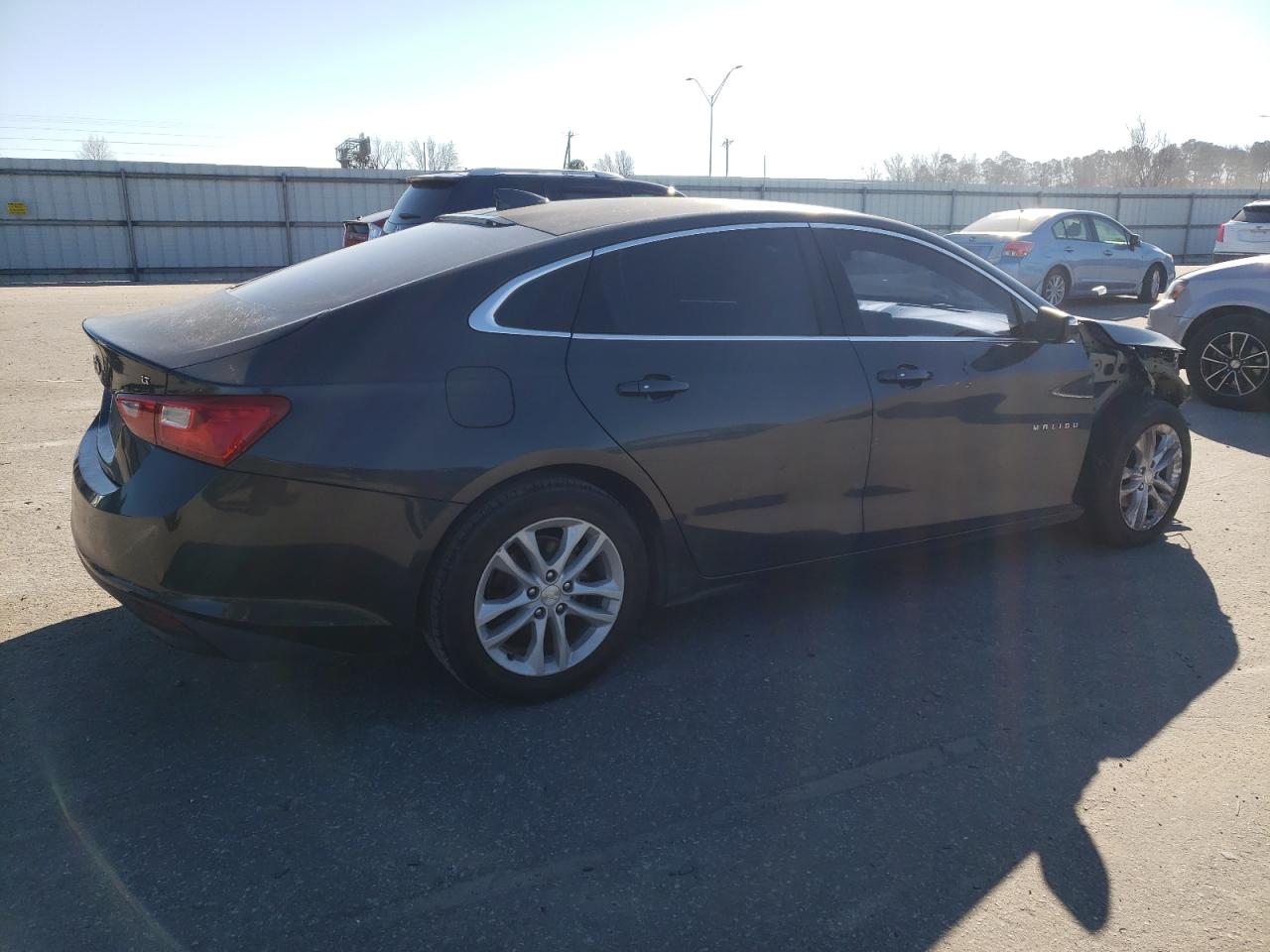 2017 Chevrolet Malibu - Image 3