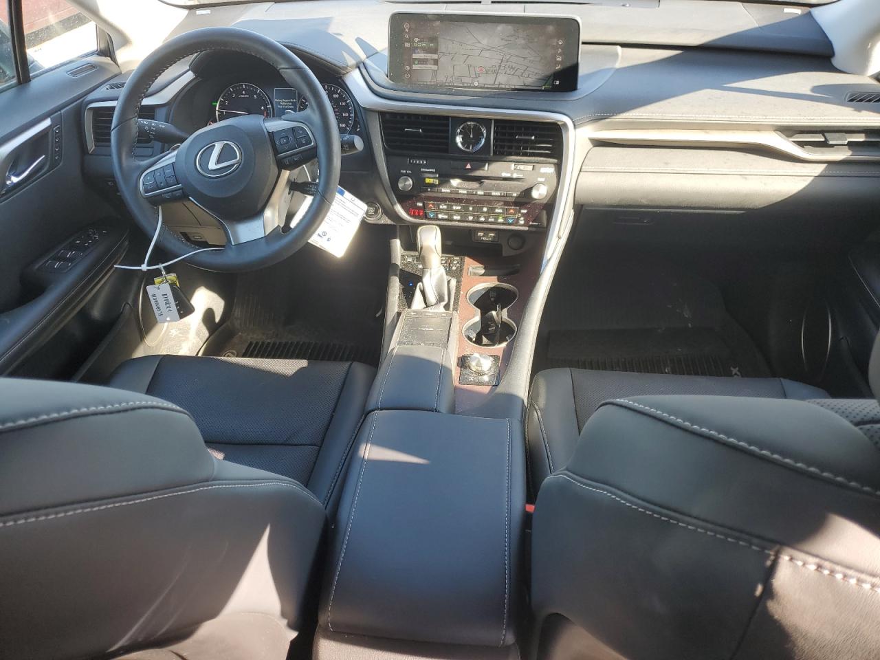 2022 Lexus RX - Image 8