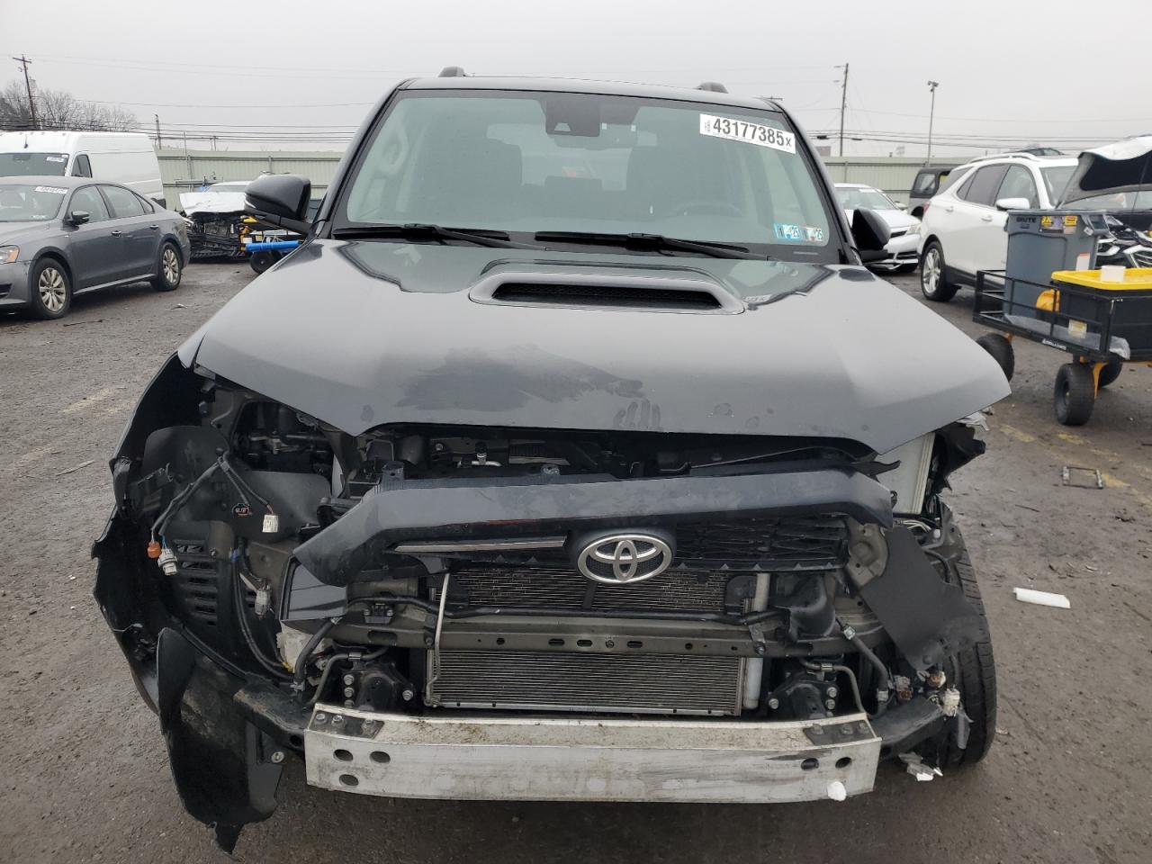 2021 Toyota 4Runner - Image 5
