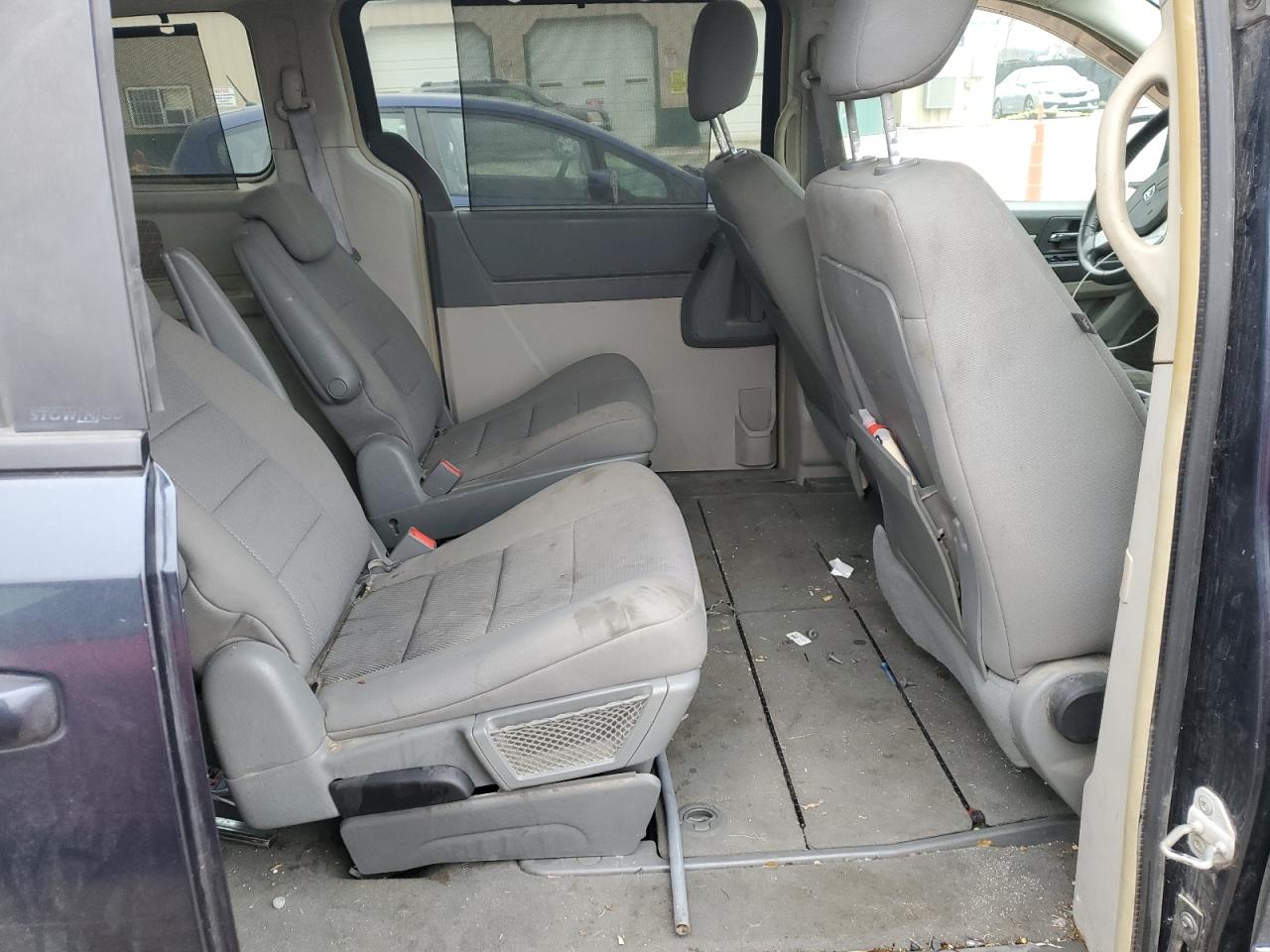 2008 Dodge Caravan - Image 10