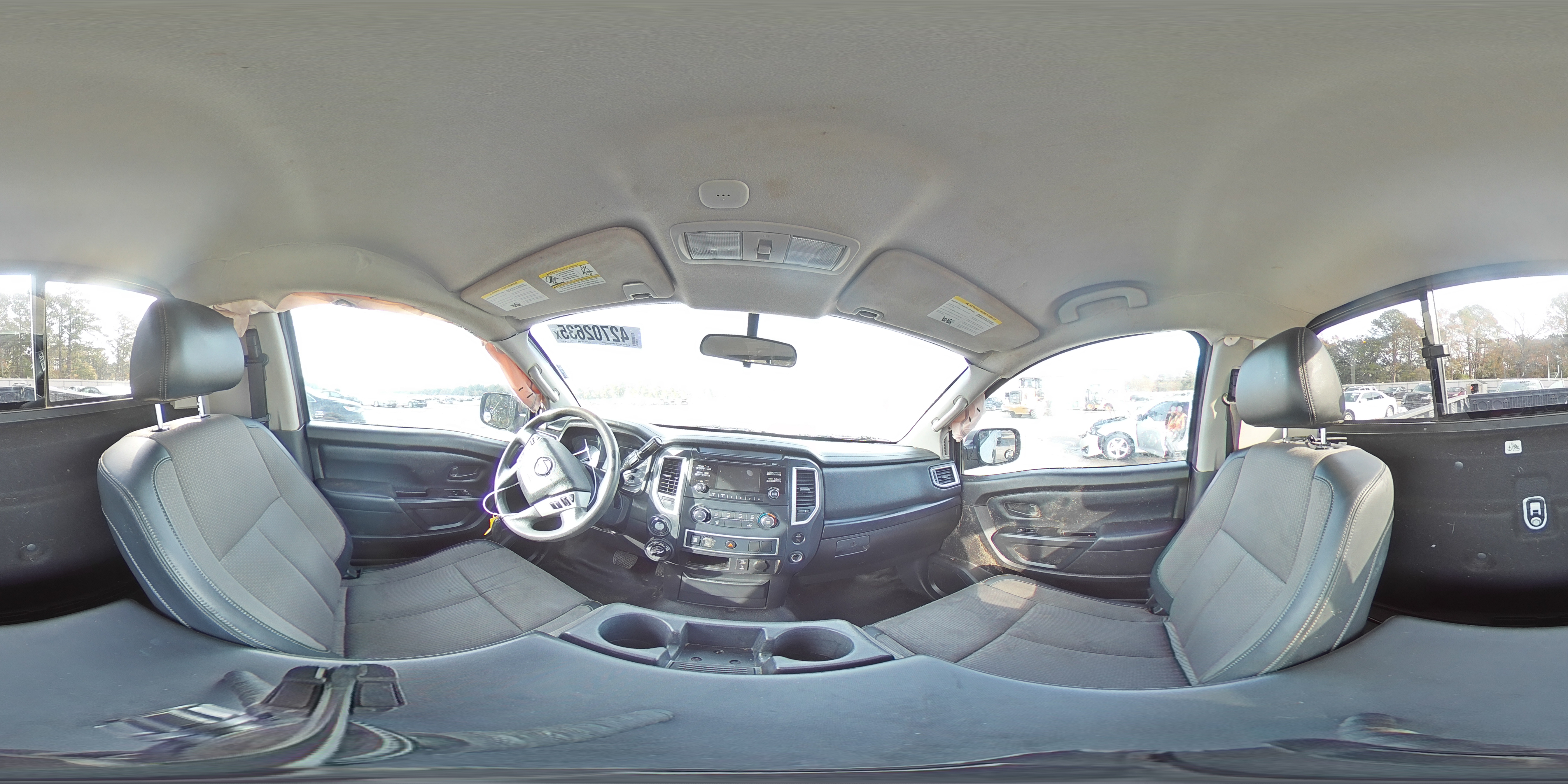 2017 Nissan Titan - Image 14