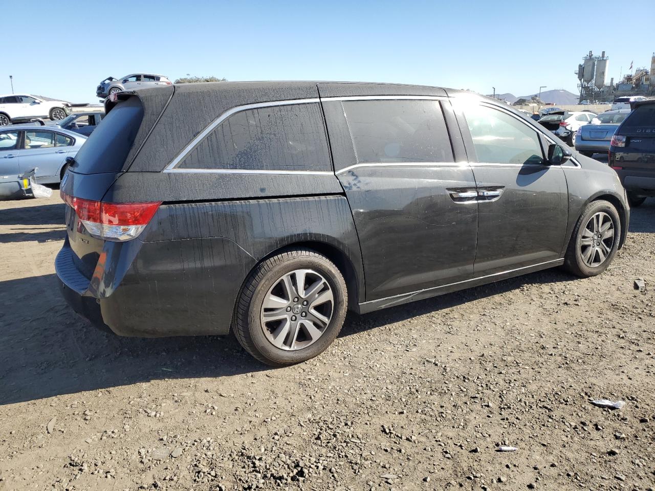 VIN 5FNRL5H93EB051743 2014 HONDA ODYSSEY no.3